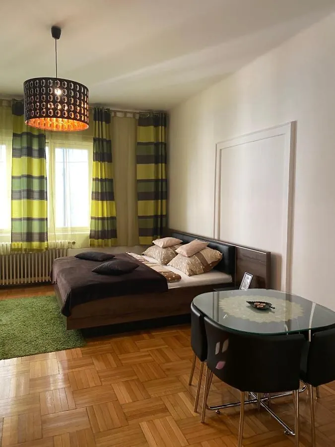 Come & Stay Apartments And Rooms City Center Budapest