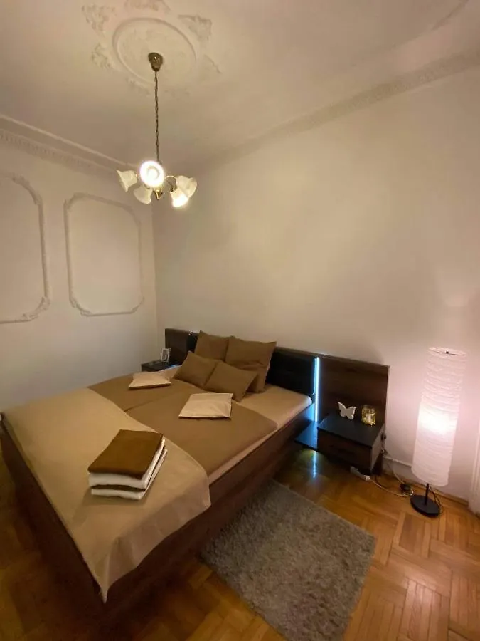Come & Stay Apartments And Rooms City Center Budapest